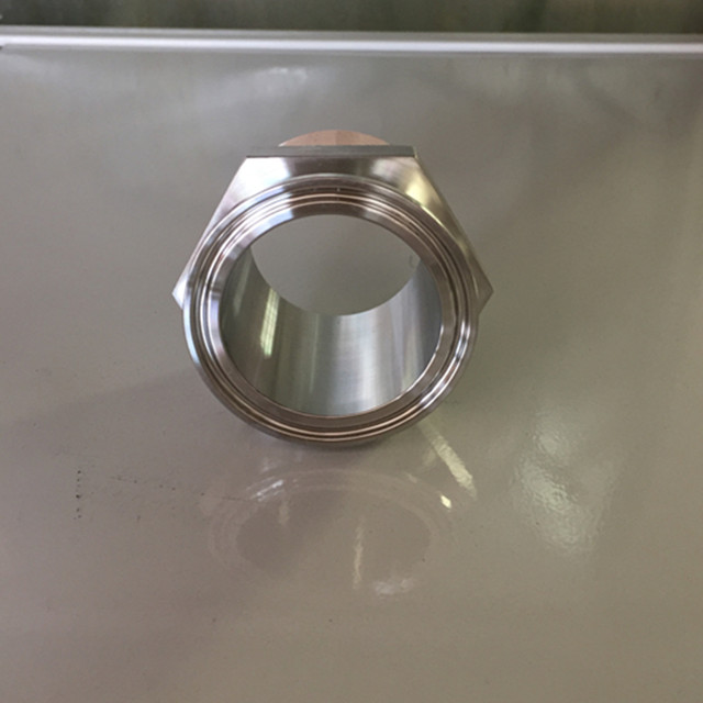 Sanitary NPT Adapter Tri Clamp 1.5 in. x MNPT 1.5 in. T304